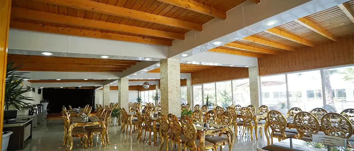 Restaurant and dining area at the luxury Chamkhaleh Beach resort